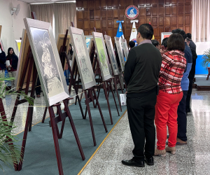 Exposição de Salvador Dalí na Cidade da Guatemala